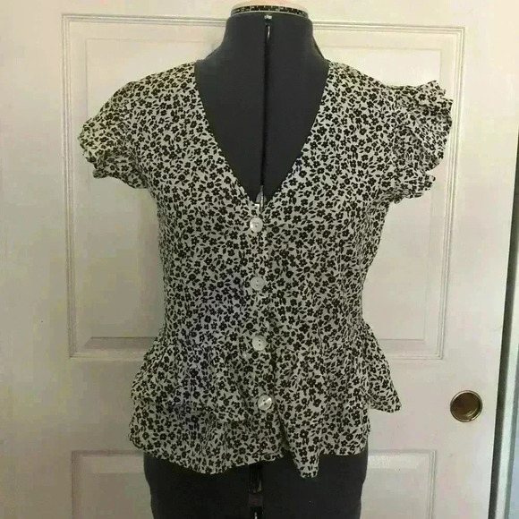 Passport white black flower light cotton fabric ruffle sleeves button blouse S - Picture 2 of 6